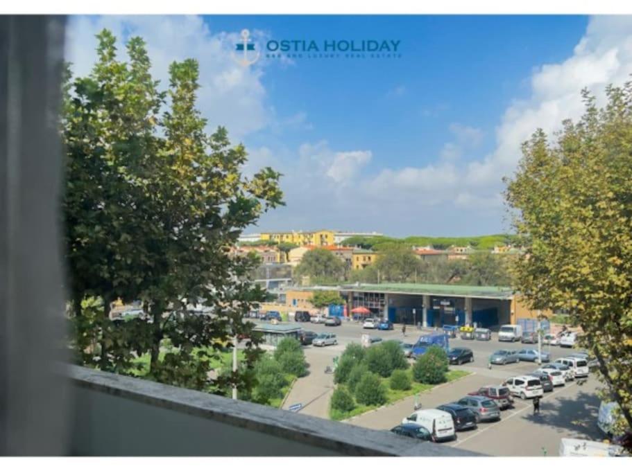 Ostia Holiday La Bonaccia Екстер'єр фото